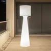 NEWGARDEN BE HAPPY! Grace 140 cm de haut. Lampadaire avec câble pour l'intérieur et l'extérieur. Lumière led blanc chaud