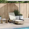 vidaXL Chaise longue avec roues et coussin beige résine tressée