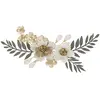 Panneau décoratif 3D fleurs en métal multicolores 902x76x419 cm