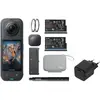 Insta360 X5 Essentials Bundle + BlueBuilt Chargeur 