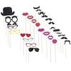 Moustaches lunettes bouches 32 Batons pour Photobooth