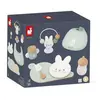 Set Poupon Déjeuner en Bois et Bavoir en Tissus - JANOD - Inclus 7 Accessoires - Multicolore - Dès 2 Ans