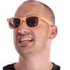 PARTYPRO - Fluo oranje blues zonnebril voor volwassenen