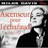 Bigwax Dis Cnt Ascenseur pour l'Échafaud