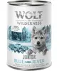 6x400g Little Junior Blue River, poulet, saumon Wolf of Wilderness - Pâtée pour chien