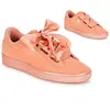 Baskets basses Puma WN SUEDE HEART SATIN.DUSTY solde femme