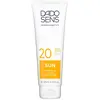Trekt snel in en plakt niet - Dado Sens SUN Sun Fluid SPF 20