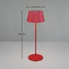 RL LIVE YOUR LIGHT Reality Leuchten Suarez R57706110 Lampe de table LED d'extérieur à batterie avec 4 LED 1,5 W et station de charge Rouge