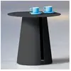 Jan Kurtz, Table basse, Feel (50 x 50 x 46 cm)