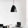 Fritz Hansen Lampe suspendue modèle Caravaggio P1, conçue par Cecilie Manz, éclairage flexible et réglable en aluminium, 16,5 x 16,5 x 21,6 cm, noir (Référence : 54006708)