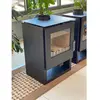 Poêle à bois Verso Rheia - 5 kW  Compacte et efficace pour des espaces...