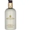 Molton Brown Mesmerising Oudh Accord & Gold Lotion pour les mains 300 ml