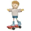 Popje Edward met skateboard | Tender Leaf Toys