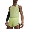 Short avec sous-short intégré Nike Dri-FIT ADV AeroSwift Jaune XL