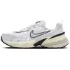 Nike sports shoes V2K Run