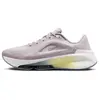 Nike Versair - Sportschoenen - Maat 42.5