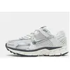 Nike Baskets Zoom Vomero 5