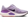 Nike structure 26 in de kleur paars.