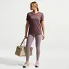 Nike one seamless front tight in de kleur paars.