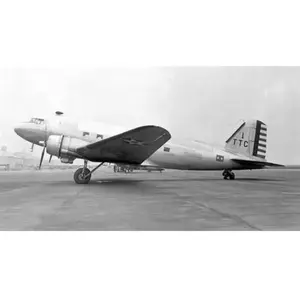 Trumpeter 02829 modèle Kit de c 48 C skytrain Transport Aircraft pas cher