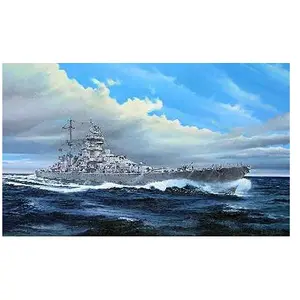 Trumpeter - Croiseur de bataille allemand Prinz Eugen 1945 pas cher