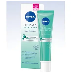Nivea Derma Skin Clear Night Exfoliator - 40 ml pas cher