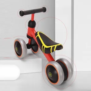 Draisienne Bébé Rouge - 4 Roues - 50*18*38cm - A partir de 10 moisVendu parcdiscount