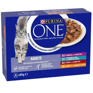 PURINA ONE Chat Adulte Effilés en Sauce au Poulet, Boeuf, Agneau, Poisson de Mer 8x85g - Sachets Repas pour Chat Adulte pas cher