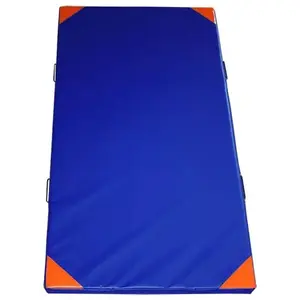 Softee Tapis De Saut En Hauteur Densité 30 Avec Housse Ignifugée Coins Et Poignées pas cher