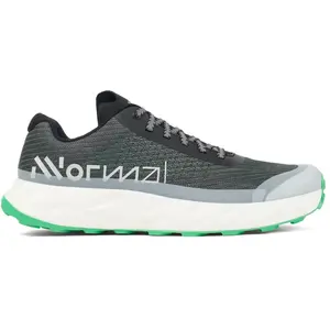 Chaussures de trail Nnormal Kjerag Vert 41 1/3 pas cher