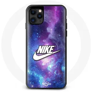 Coque pour Iphone 11 Pro Max Nike Logo Blanc Espace Coloré Maniacase pas cher