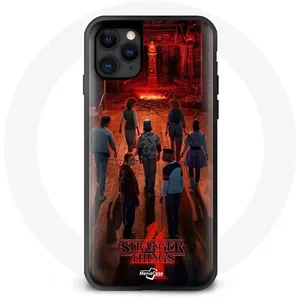 Coque pour Iphone 12 Pro Max Stranger Things Affiche Equipages Fan Art Saison 4 Maniacase pas cher