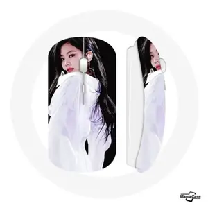 Souris Sans Fil Blackpink Jennie Chanson Solo en Golden Disk Awards Maniacase pas cher