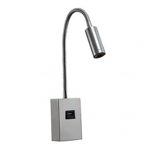 Fabrilamp SENKO Appliquez Le Capot Chromé 3w 4000k Avec Usb Et Interruption. 285lm 43x6x4 Cm Articulé Et Orientable pas cher