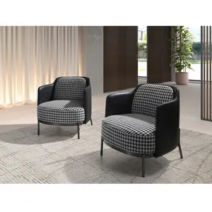 Angel CERDÁ - Fauteuil en Tissu Blanc et Noir avec Dossier en Similicuir Noir - Fauteuil de Design Moderne avec Pieds en Acier Poli Foncé - 68 x 70 x 73 cm