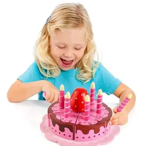 Gâteau d'anniversaire jouet en bois Party Cake Molto pas cher
