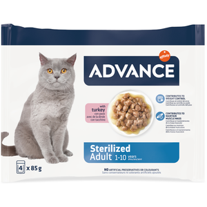 52x85g Sterilized dinde Advance Sachets pour chat pas cher
