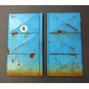 Workshop Doors - 1:35e - Plus Model pas cher