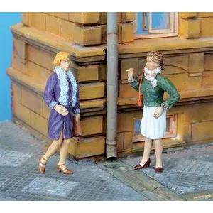 Comparateur de prix : Wartepunkt An Der Straßenecke - 1:35e - Plus Model