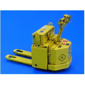 Plus Model Palet Truck Blue Giant pas cher