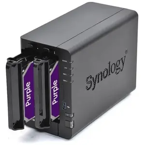 Serveur NAS SYNOLOGY DS223 - 2 baies - 4To avec 2x disques durs WD 2TB... pas cher