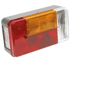 Carpoint Feu arrière 5 fonctions à droite 12V pas cher