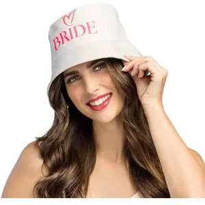 Boland - Bucket hat 'Bride' Wit - 58 - Volwassenen - Vrouwen - Bride-to-Be - Bruiloft