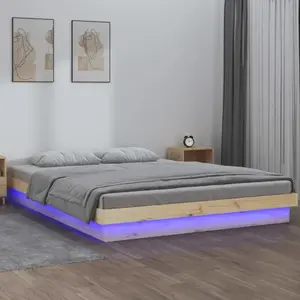 vidaXL Vidaxl Cadre De Lit À Led Sans Matelas 200x200 Cm Bois Massif pas cher