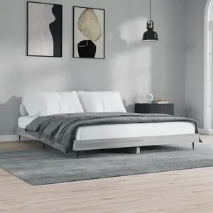 vidaXL Cadre de lit sonoma gris 140x200 cm bois d'ingénierie pas cher