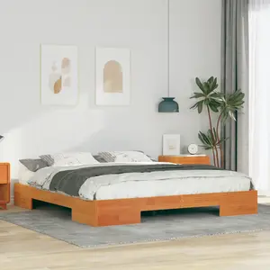 vidaXL Vidaxl Cadre De Lit Surélevé Marron 200 X 200 Cm Bois Massif En Pin pas cher