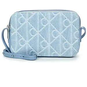Sac Bandouliere Calvin Klein Jeans EMBLEM AOP DENIM CAMERA BAG femme pas cher