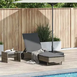 vidaXL Chaise longue avec roues et coussin gris résine tressée pas cher