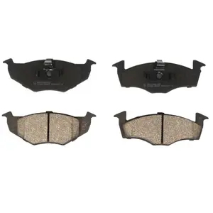 LPR Plaquettes de frein X4 pour SEAT: Cordoba, Ibiza, Toledo & VOLKSWAGEN: Golf, Polo, Vento (Ref: 05P627)Vendu paroscaro