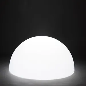 KLORIS Lampe hémisphérique lumière blanche en polyéthylène mod. Babymo... pas cher